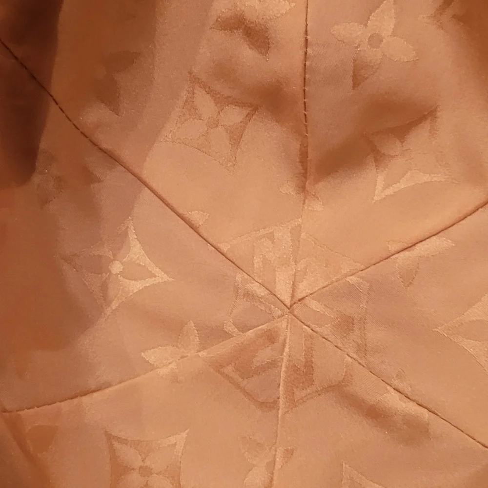 COPY - Louis Vuitton Baseball Cap - Picture 7 of 7